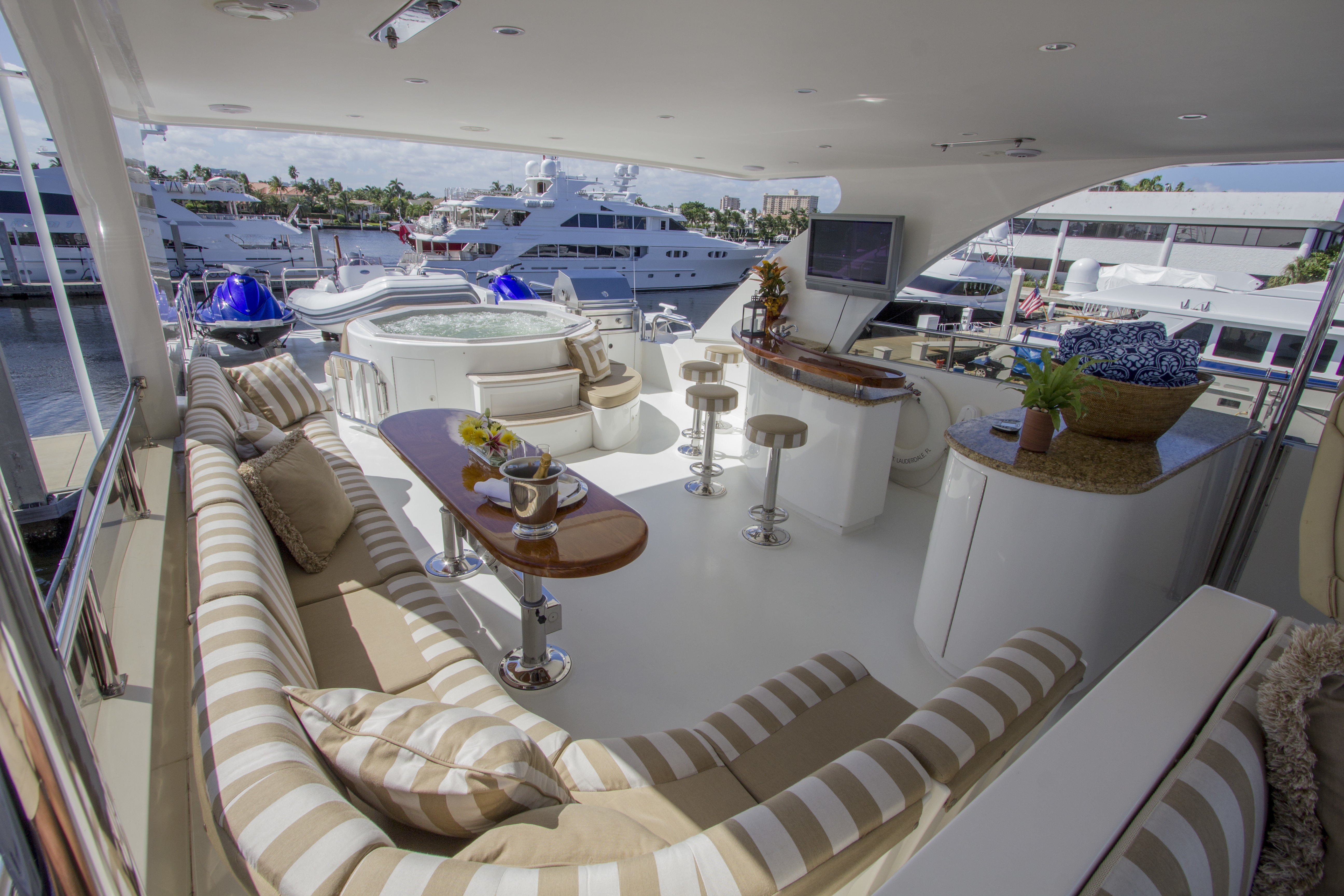 limitless yacht location
